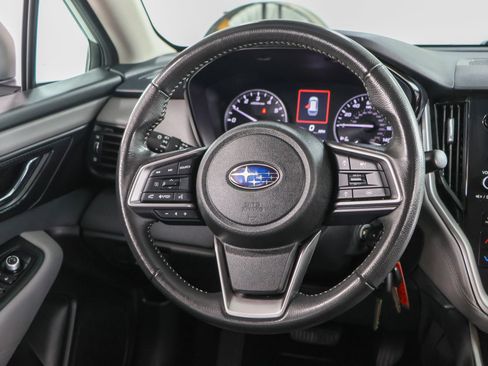 Used 2024 Subaru Outback Premium AWD/4WD image 12