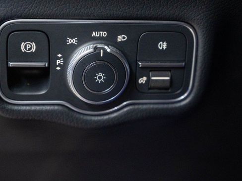 Certified 2025 Mercedes-Benz G 550 image 20