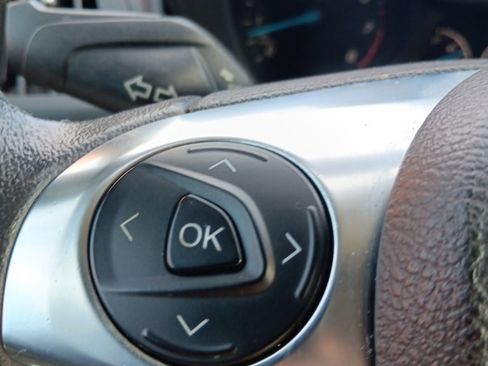 Used 2017 Ford Transit Connect XL image 12