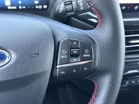 Used 2024 Ford Escape ST-Line Elite w/ Premium Technology Package image 12