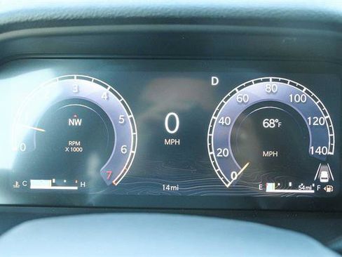 New 2025 Jeep Grand Cherokee Laredo image 21