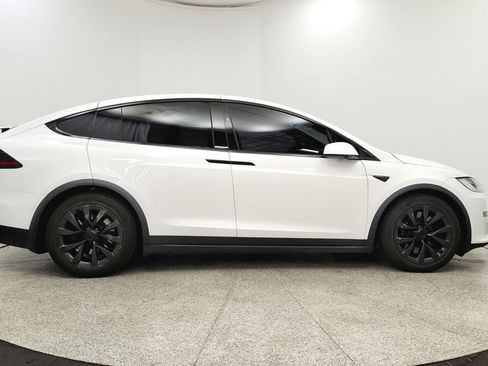 Used 2022 Tesla Model X Plaid AWD/4WD image 6