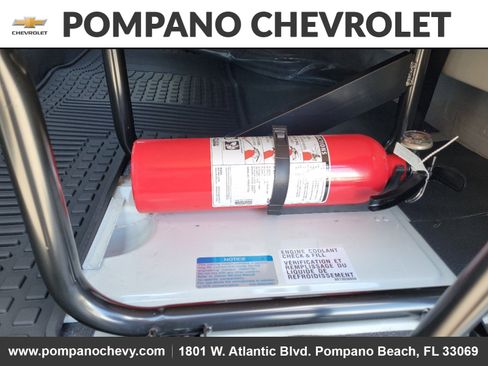 Used 2025 Chevrolet Low Cab Forward image 15