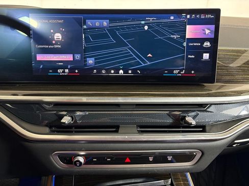 Certified 2024 BMW X5 sDrive40i w/ Premium Package RWD image 12