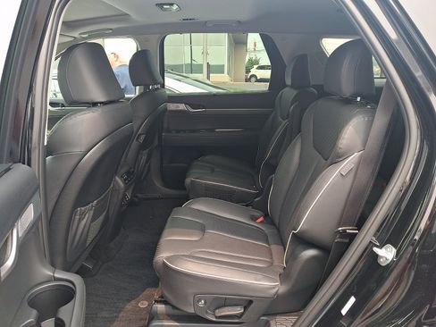 Certified 2024 Hyundai Palisade SEL w/ Premium Package AWD/4WD image 11