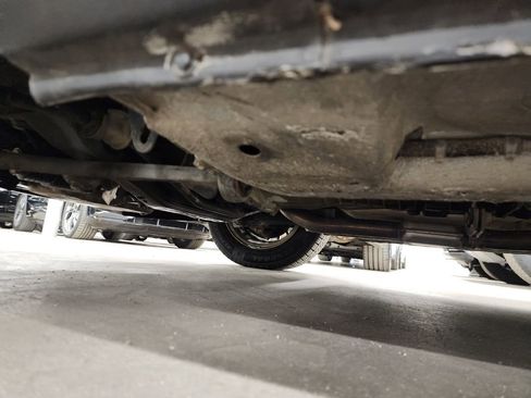 Used 1987 BMW 325i Convertible image 54