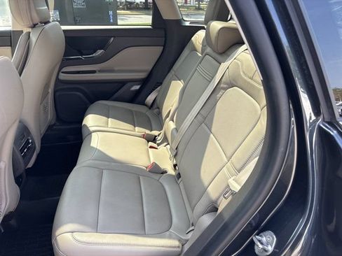 Used 2020 Lincoln Corsair Reserve w/ Elements Package AWD/4WD image 15