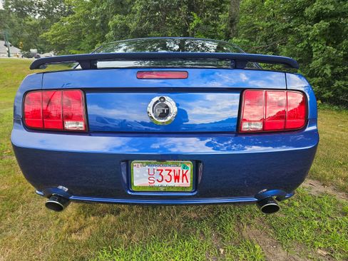 Used 2006 Ford Mustang GT Premium RWD image 6