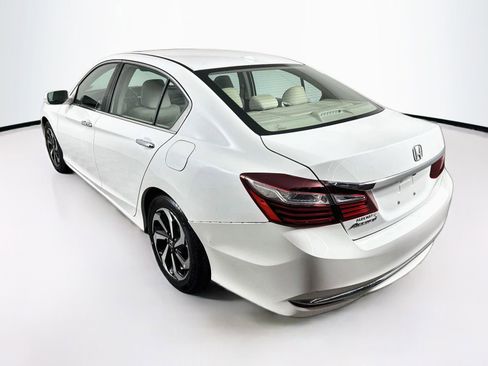Used 2016 Honda Accord EX-L image 5