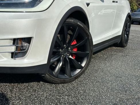 Used 2021 Tesla Model X Performance image 10