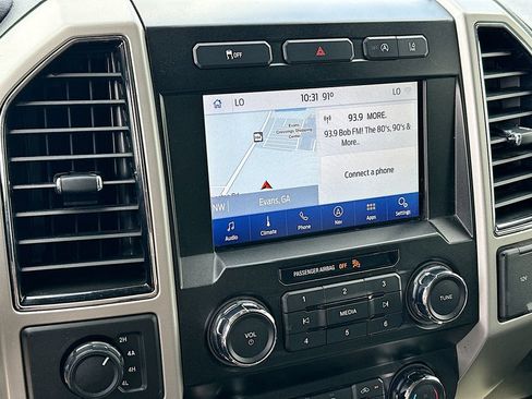 Used 2020 Ford F150 Lariat AWD/4WD image 13