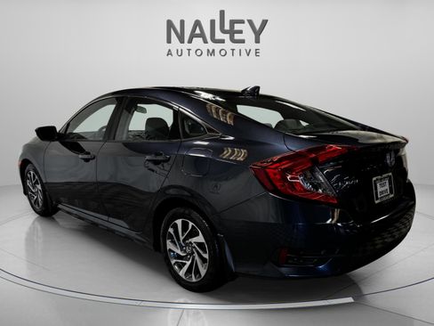 Used 2017 Honda Civic EX image 3