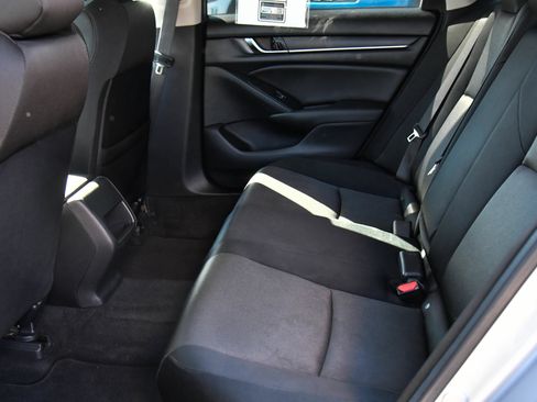 Used 2020 Honda Accord LX image 33