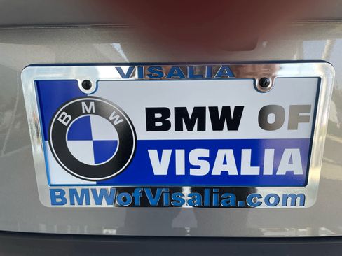 New 2026 BMW i5 eDrive40 image 24