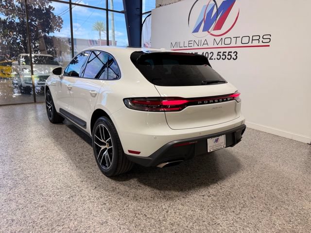 Used 2022 Porsche Macan AWD/4WD image 5