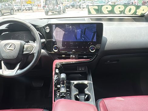 Used 2022 Lexus NX 350h AWD image 17