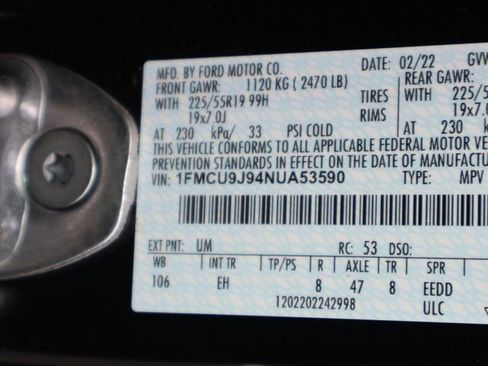 Used 2022 Ford Escape Titanium w/ Class II Trailer Tow Package AWD/4WD image 42