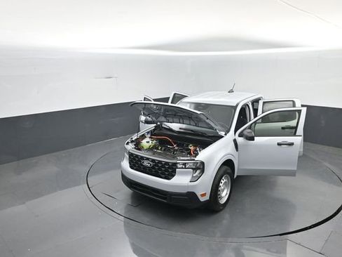 New 2026 Ford Maverick XL FWD image 38