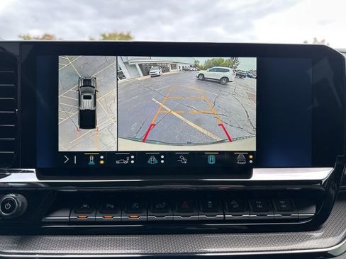 Used 2023 Chevrolet Silverado 1500 ZR2 image 50