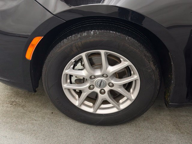 Used 2025 Chrysler Pacifica Select FWD image 27