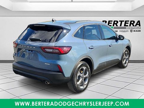 Used 2025 Ford Escape ST-Line Select image 6