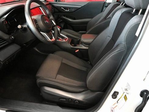 Used 2020 Subaru Outback Premium image 3