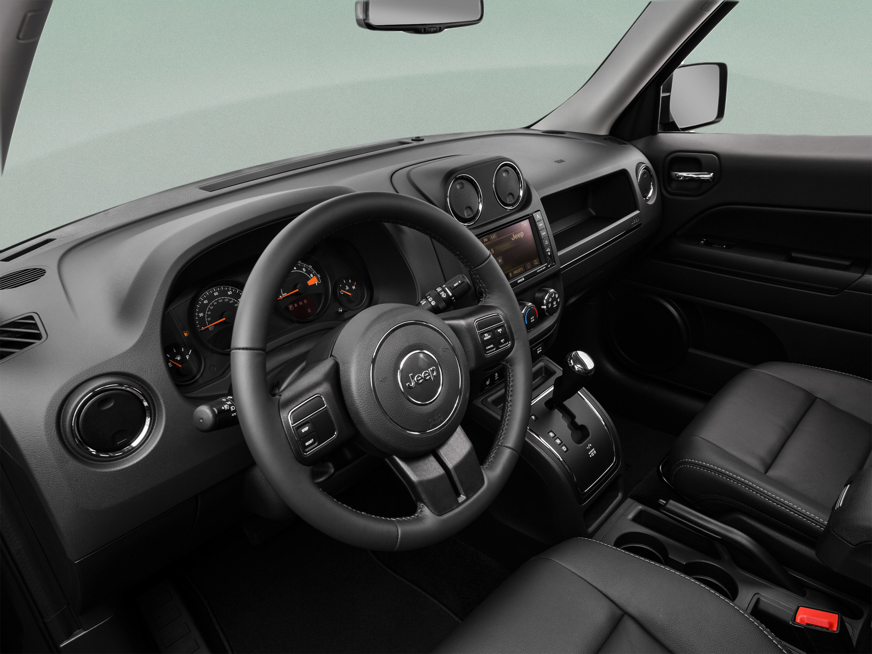 Used 2016 Jeep Patriot Latitude w/ Sun/Sound Group FWD image 56