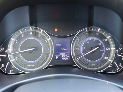Used 2017 INFINITI QX80 4WD image 36