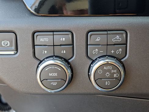 New 2026 GMC Sierra 1500 SLT w/ SLT Premium Plus Package image 40