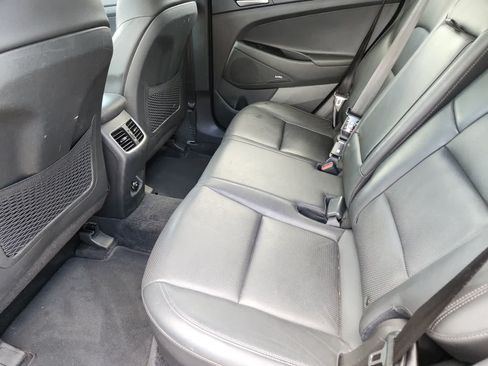 Used 2021 Hyundai Tucson Limited FWD image 27
