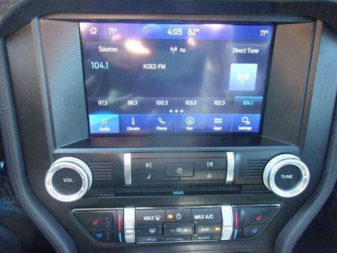 Used 2021 Ford Mustang Premium w/ 2.3L High Performance Package RWD image 19