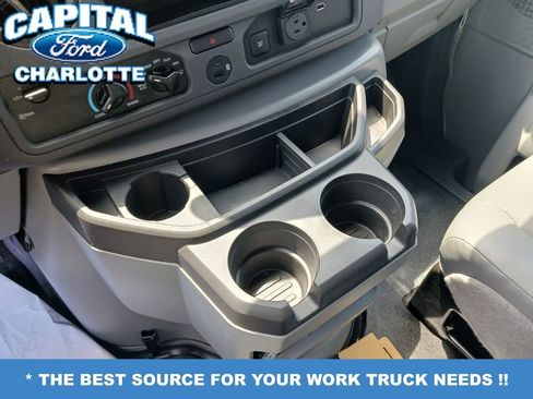 New 2027 Ford E-350 and Econoline 350 Super Duty w/ Power Equipment Group RWD image 17