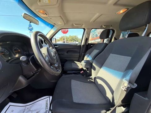 Used 2014 Jeep Patriot Sport w/ Southwest Package image 18