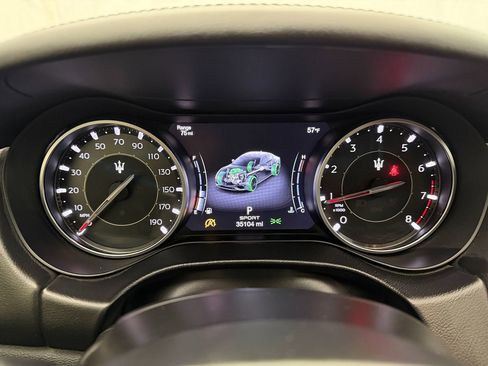 Used 2021 Maserati Ghibli S Q4 image 11