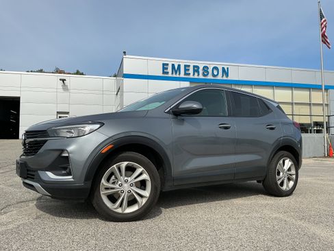 Used 2022 Buick Encore GX Preferred w/ Cold Weather Comfort Package AWD/4WD image 1