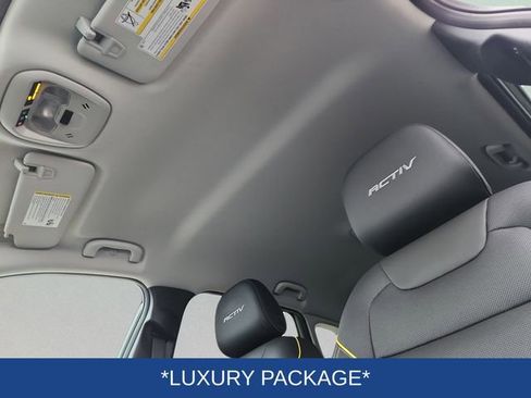 Certified 2025 Chevrolet Trax ACTIV image 13