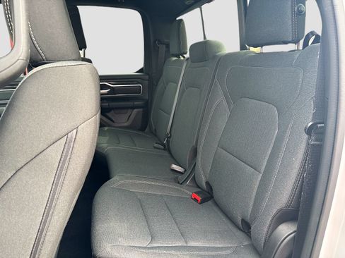 Used 2022 RAM 1500 Big Horn w/ Night Edition AWD/4WD image 23