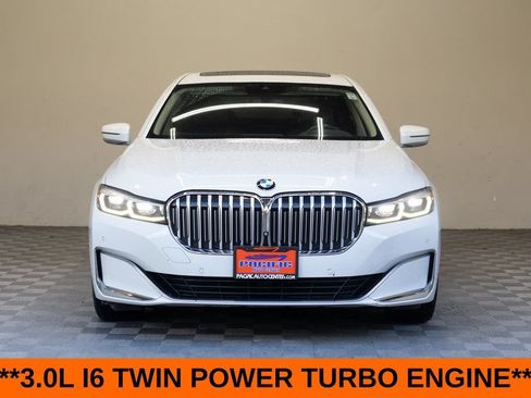 Used 2021 BMW 740i w/ Premium Package RWD image 4