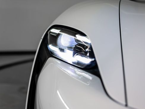 Certified 2024 Porsche Taycan 4S image 13