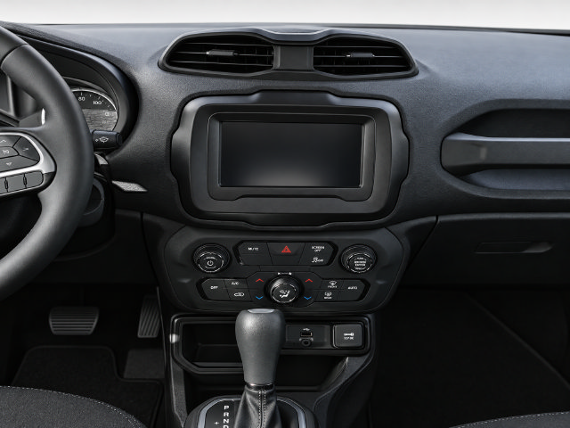 Used 2021 Jeep Renegade Latitude w/ Sun & Sound Group FWD image 19