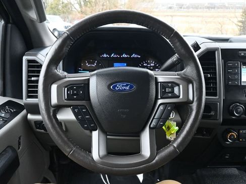 Used 2022 Ford F350 XL w/ Power Equipment Group image 25