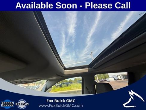 Used 2022 GMC Sierra 1500 Denali w/ Denali Premium Package AWD/4WD image 15