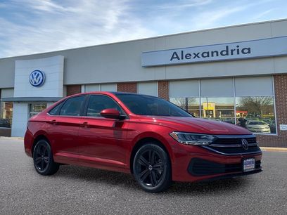 Certified 2024 Volkswagen Jetta SE w/ Panoramic Sunroof Package