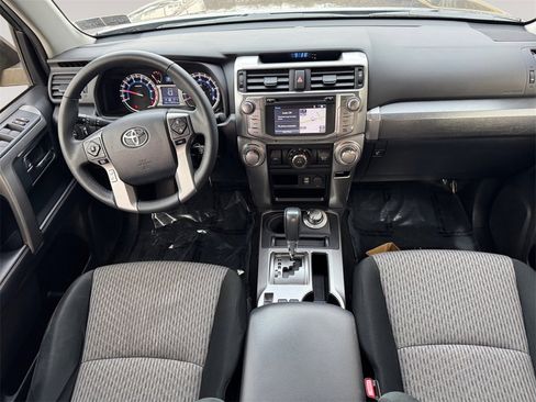 Used 2018 Toyota 4Runner SR5 image 10