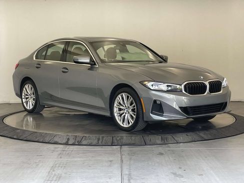 Used 2024 BMW 330i xDrive Sedan w/ Premium Package AWD/4WD image 7