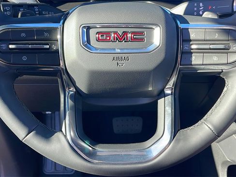 New 2026 GMC Acadia Elevation image 21