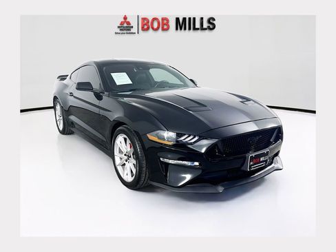 Used 2021 Ford Mustang GT w/ Black Accent Package RWD image 1