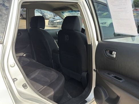 Used 2013 Nissan Rogue S w/ Special Edition Pkg FWD image 23
