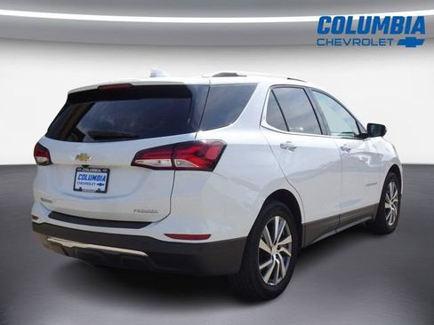 Used 2024 Chevrolet Equinox Premier FWD image 3