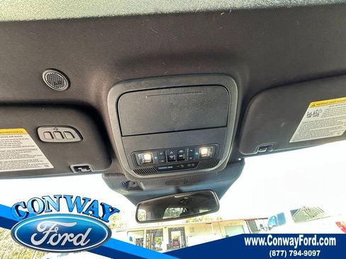 Used 2025 Ford Explorer ST image 35